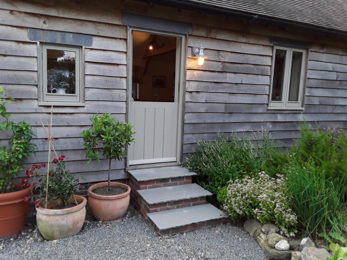 Villa The Old Cowshed Roundwood Exterior foto